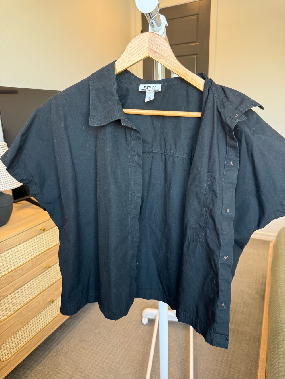 Future Petite Black Short-Sleeve Button Down Blouse